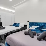 Pab60 -Crescenzago-Luxury Blue House
